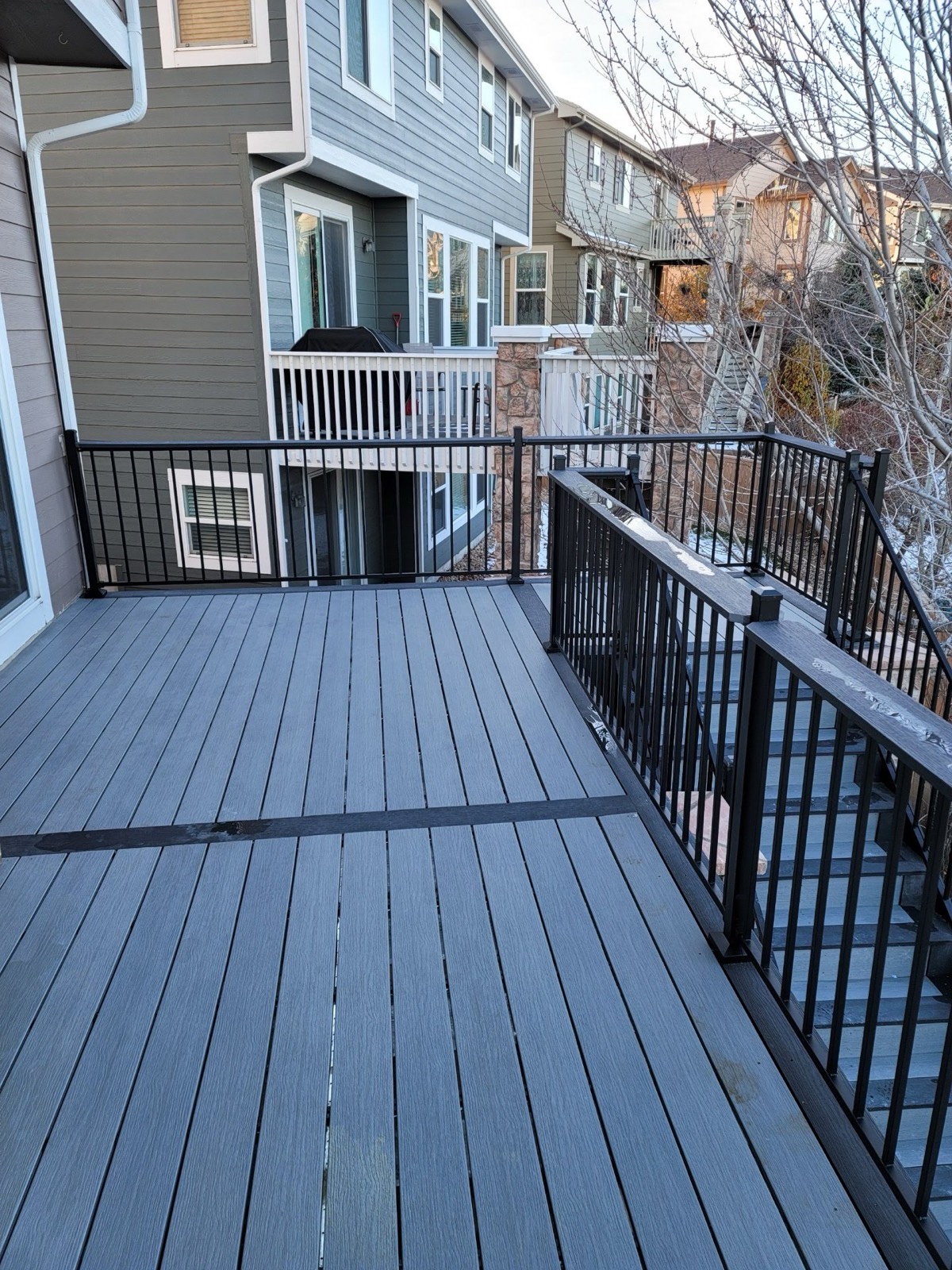 Composite deck with modern railing